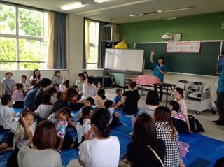 平成28年5月26日　中洲小学校で歯磨き指導を実施しました。